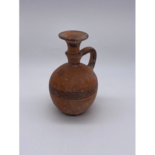 813 - GREEK CERAMIC OINOCHOE AND OTHER EARLY POTTERY VESSELS