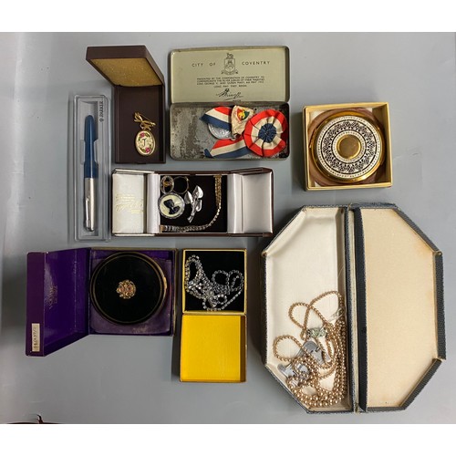 862 - SELECTION OF MAINLY COSTUME JEWELLERY, VINTAGE TINS, PASTE CHAINS, AND A PARKER PEN