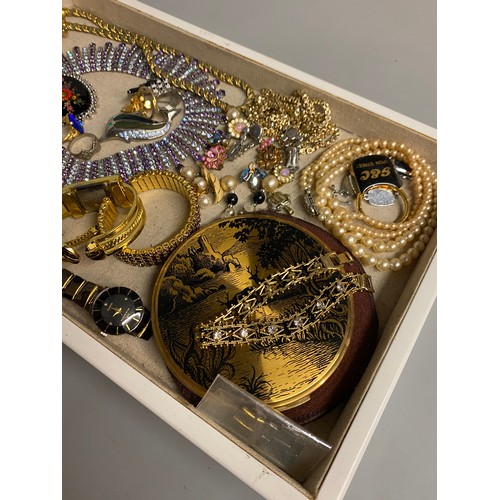 836 - TRAY OF COSTUME JEWELLERY INCLUDING GLASS AND PAVE NECKLACE, DRESS WATCHES, BRACELET