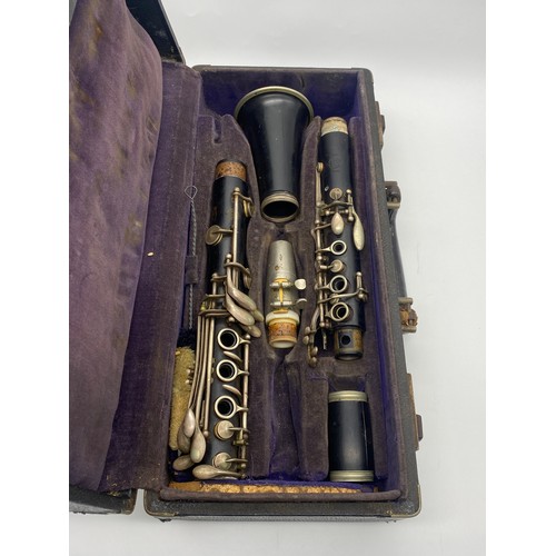 514 - CASED SELMER CLARINET SERIAL NUMBER 243