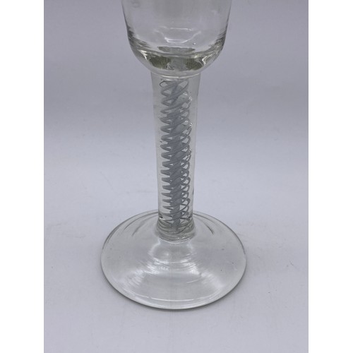 870 - WINE GLASS WITH A DOUBLE OPAQUE AIR TWIST STEM