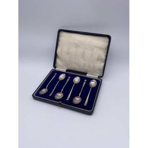 424 - CASED SET OF SIX HUKIN AND HEATH SILVER TEASPOONS