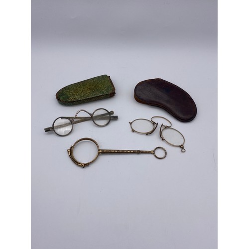 737 - VINTAGE PINZ NEZ, 18TH CENTURY SPECTACLES IN SHAGREEN CASE A/F AND A LORNGETTE FRAME