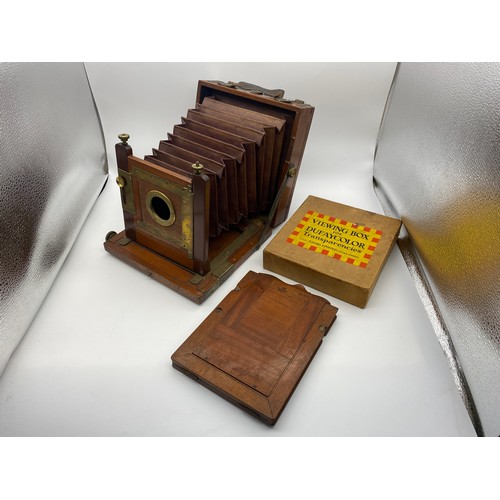 684 - LATE 19TH CENTURY EARLY 20TH CENTURY MAHOGANY PLATE CAMERA WITH A VIEWING BOX FOR TRANSPARENCIES