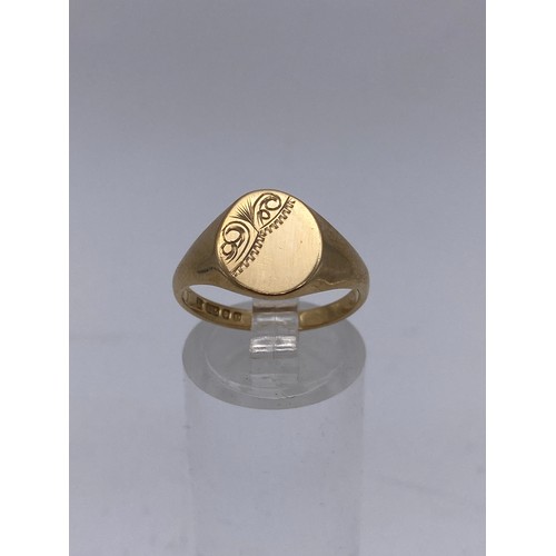 839 - 9CT OVAL PLATEAU SIGNET RING 2G APPROX