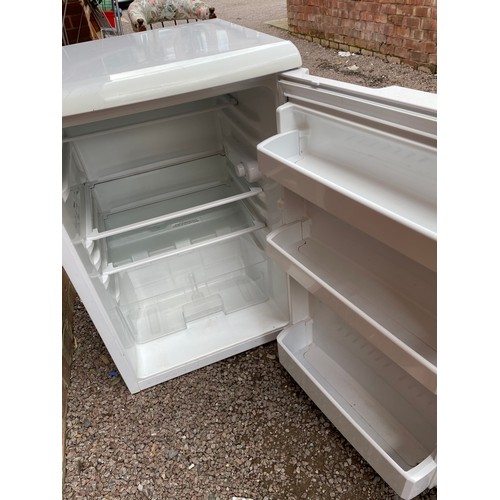 160 - BEKO LARDER REFRIGERATOR