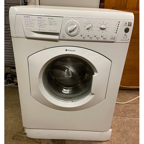 143 - HOTPOINT 7KG AQUARIUS WASHING MACHINE