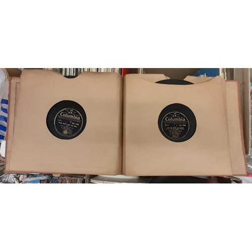 522 - TWO BINDERS OF FRANK SINATRA 78S