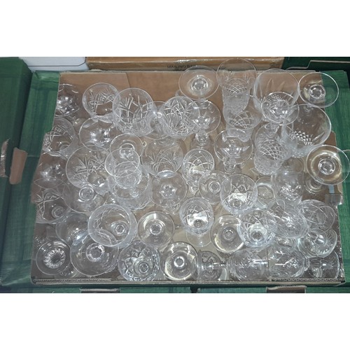 532 - TWO CARTONS OF CUT AND ETCHED TUMBLERS, BRANDY BALLOONS, AND DRINKING GLASSES