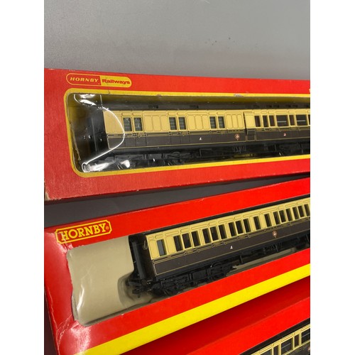 338 - HORNBY OO GUAGE GWR CLERESTORY COACHES R4198, R4119V, AND R4120C