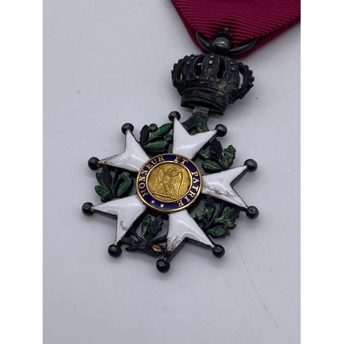 444 - FRENCH LEGION OF HONOUR (LEGION D'HONNEUR) MEDAL SECOND EMPIRE