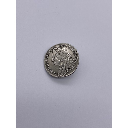 471 - FIVE GEORGIAN II SILVER COIN BUTTONS