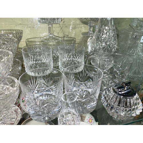 483 - SHELF OF GOOD QUALITY CUT GLASSWARE INC TALL WINES, CHAMPAGNE BOWLS, SQUARE SECTION DECANTERS AND TA... 