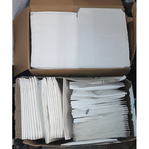 569 - TWO BOXES OF FEATHER LIGHT MAILING BAGS