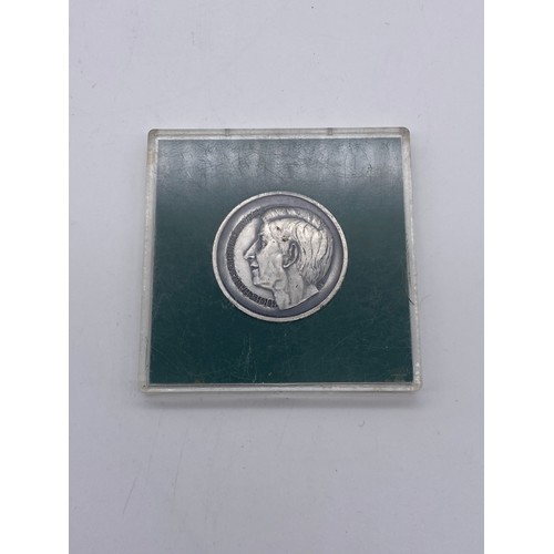 426 - SILVER PRINCE CHARLES INVESTITURE MEDALLION IN PRESENETATION CASE, TWO OTHER COMMEMORATIVE COIN/MEDA... 