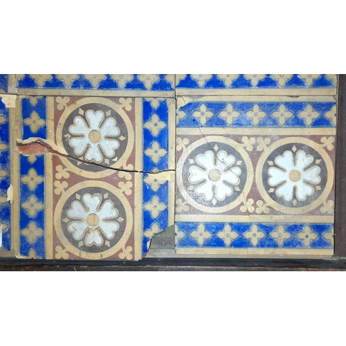 765 - WOODEN TRAY OF MINTON CERAMIC TILES SOME A/F