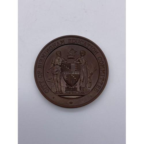 412 - 1928 JOSEPH FRY & SONS LTD BRONZE BICENTENARY MEDALLION IN PRESENTATION CASE, 1896 UNIVERSAL COOKERY... 