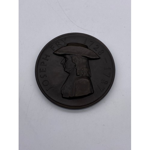 412 - 1928 JOSEPH FRY & SONS LTD BRONZE BICENTENARY MEDALLION IN PRESENTATION CASE, 1896 UNIVERSAL COOKERY... 