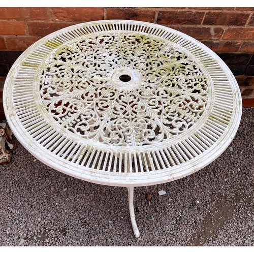 271 - CAST IRON WHITE CIRCULAR PATIO TABLE