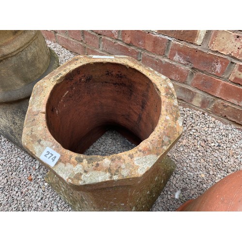 274 - OCTAGONAL SQUAT CHIMNEY POT AND DOMED POT