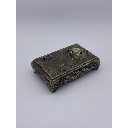 505 - 20TH CENTURY JAPANESE KYLIN INCENSE HOLDER