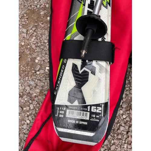 253 - SKIS, POLES, HEAD SKI BOOTS SIZE 9 IN CARRY BAG, HELMET, SKI OUTFIT, ALL IN NYLON BAGS