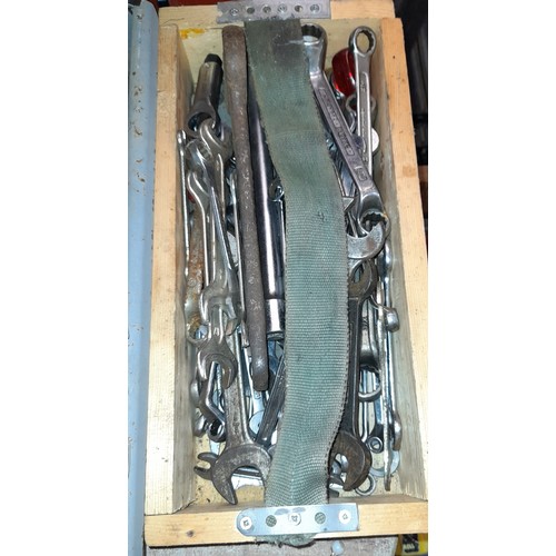 478 - TWO BOXES OF VARIOUS HAND TOOLS, IRON MONGERY AND WOODEN BOX OF WRAPS OF DOUBLE ENDED SPANNERS