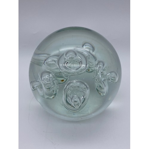 683 - GLASS MAGNUM CONTROLLED BUBBLE PAPER WEIGHT