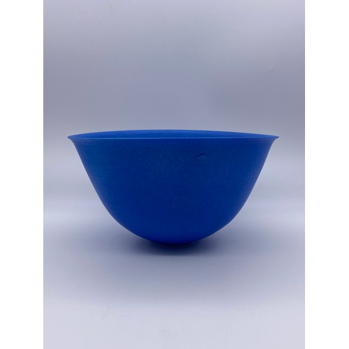 671 - COBALT BLUE STUDIO POTTERY BOWL