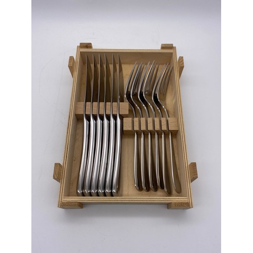 515 - BOXED WMF MIXED GRILL 12 PIECE CUTLERY SET