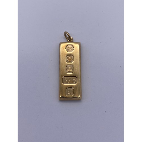 526 - 9CT GOLD INGOT PENDANT 31G APPROX