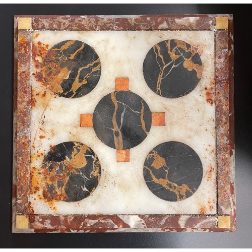 687 - SPECIMAN MARBLE SQUARE SECTION TRIVET