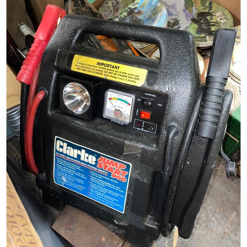 480 - TWO MECHANICS HYDRAULIC JACKS AND A CLARKE 12 VOLT RECHARGEABLE BATTERY SUPPLY