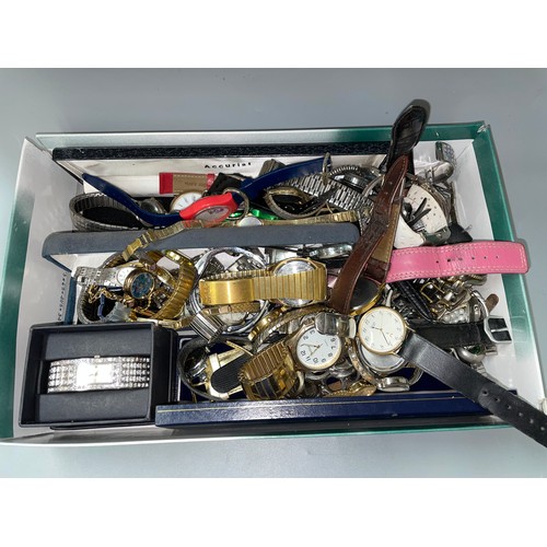 640A - LARGE SELECTION OF VARIOUS LADIES AND GENTS WRISTWATCHES