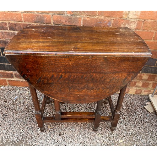 116 - OAK OVAL GATELEG TABLE