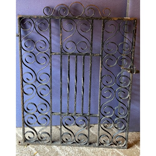 181 - BLACKENED WROUGHT IRON GARDEN GATE AND SMALL WROUGHT IRON MAGASINE RACK TABLE