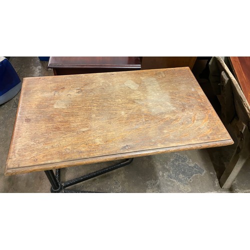 141 - CAST IRON BASED ADJUSTABLE TABLE