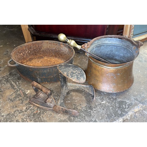 213 - COBBLERS LAST, FLAT IRON, TWIN HANDLED OVAL POT, POKER AND ONE OTHER POT