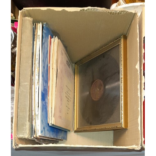 Lot 319       