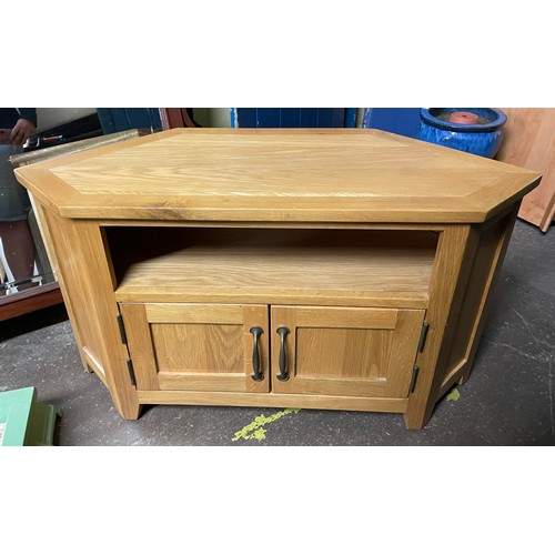 215 - LIGHT OAK TV CABINET