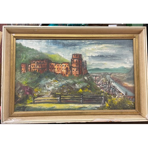 462 - 20TH CENTURY OIL ON BOARD CASTLE AT HEIDELBERG