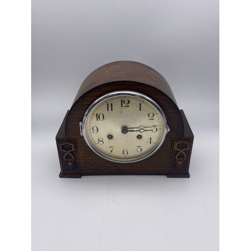 511 - OAK ARCH CASED CHIMING MANTLE CLOCK