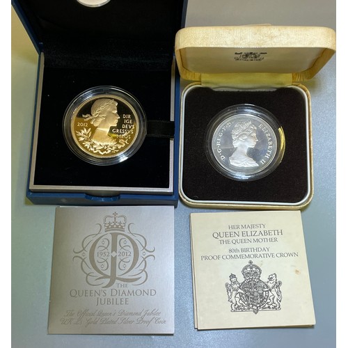 579 - SILVER PROOF CROWN THE 80TH BIRTHDAY OF QUEEN ELIZABETH THE QUEEN MOTHER, THE QUEENS DIAMOND JUBILEE... 