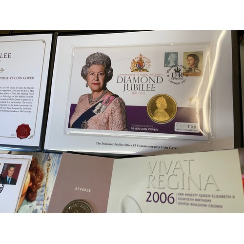 576 - DIAMOND JUBILEE GOLD PLATED SILVER COMMEMORATIVE COIN COVER 507 / 950, THREE DIANA PRINCESS OF WALES... 