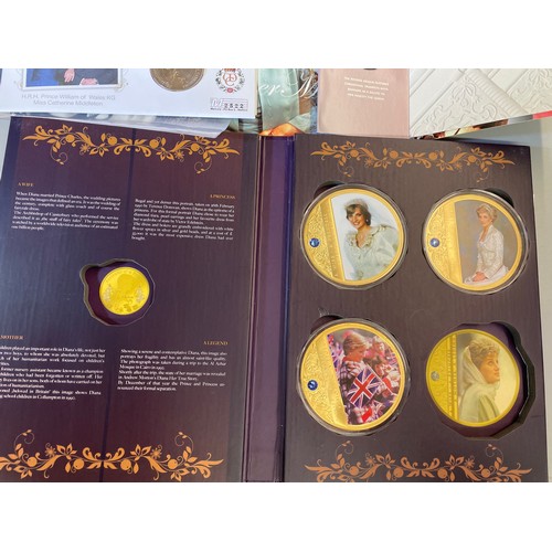 576 - DIAMOND JUBILEE GOLD PLATED SILVER COMMEMORATIVE COIN COVER 507 / 950, THREE DIANA PRINCESS OF WALES... 