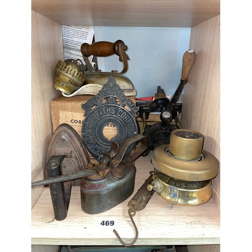 469 - PIGEON HOLE OF VINTAGE OIL DISPENSER, FLAT IRON, SPONG MINCER, SAFE ESCUTEHEON PLATE, SPRING BALANCE