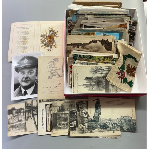 586 - SELECTION OF PACKETS OF SOUVENIR POSTCARDS, OTHER TOPOGRAPHICAL CARDS