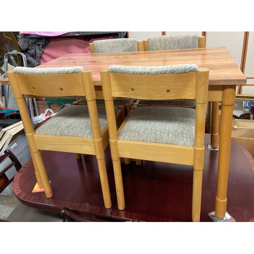 43 - BEECH FORMICA TOPPED KITCHEN TABLE AND FOUR CHAIRS