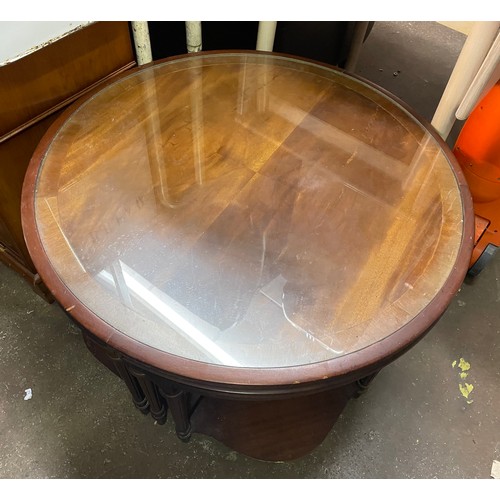 199 - CIRCULAR MAHOGANY GLASS TOP NEST OF TABLES