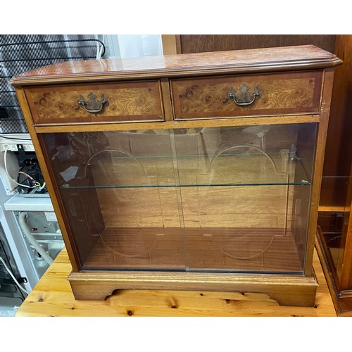 128 - BURR WALNUT CROSS BANDED GLAZED DOOR CABINET